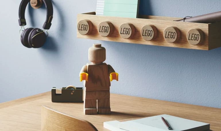 Lego Wooden mini figur i træ