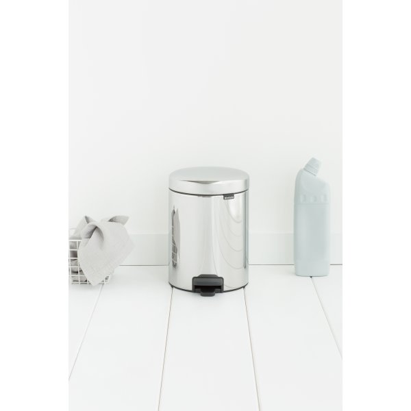 Brabantia NewIcon Pedalspand, 5 L, brilliant steel