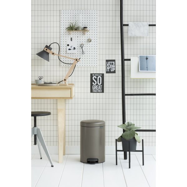 Brabantia NewIcon Pedalspand | 12 L | Platin