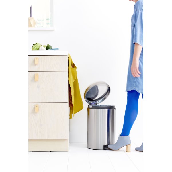 Brabantia NewIcon Pedalspand | 20 L | Mat stål FPP