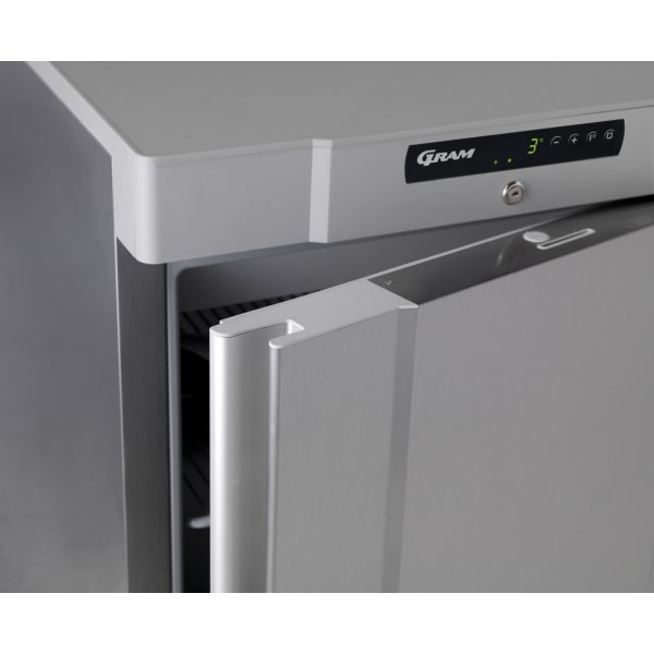 Gram Commercial F410LG - Fryseskab/-boks