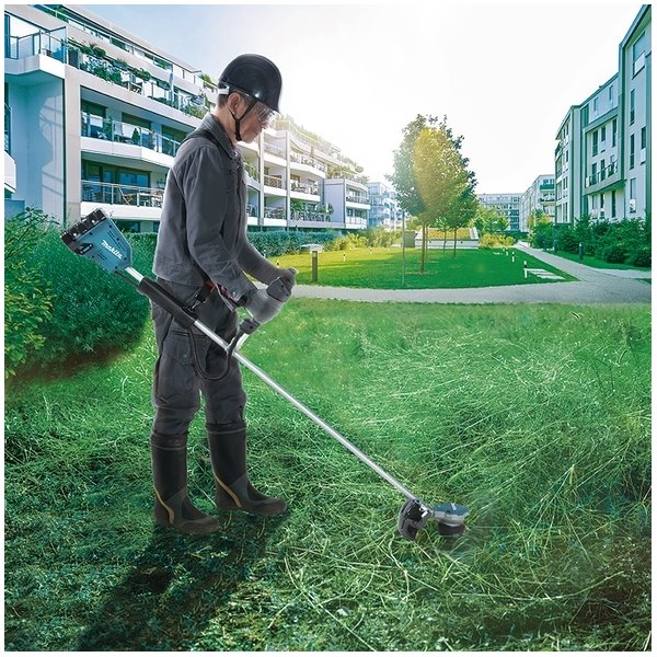 Makita Buskrydder LXT 2x18V inkl. batt. DUR368APT2