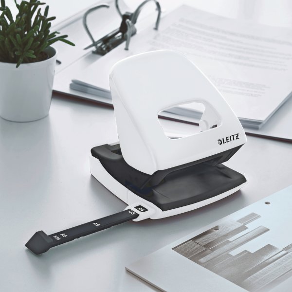 Leitz 5008 WOW Hulapparat | 30 ark | Hvid