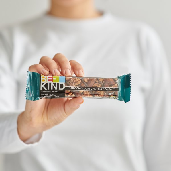 Be-Kind Nøddebar, mørk chokolade og sea salt, 40 g