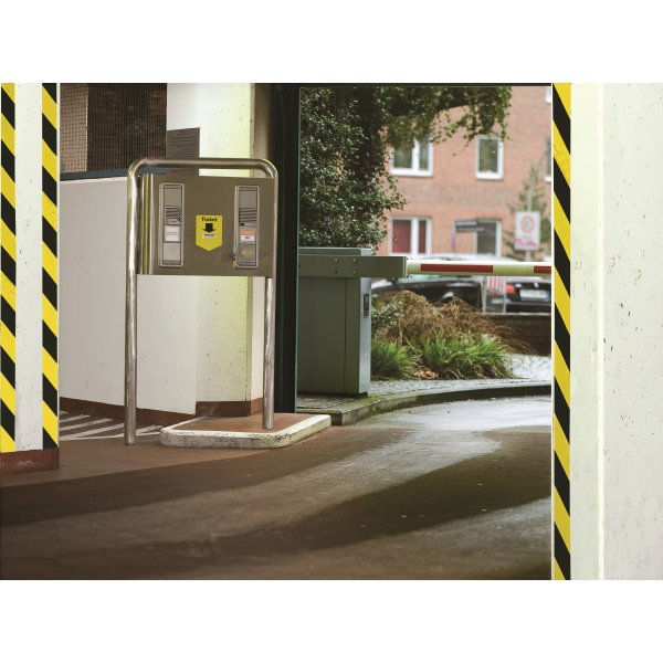 tesa Signal Advarselstape, 50mm x 66m, gul/sort