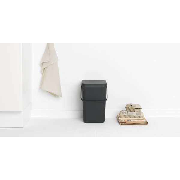 Brabantia Sort&Go avfallshink | 25 liter | Grå