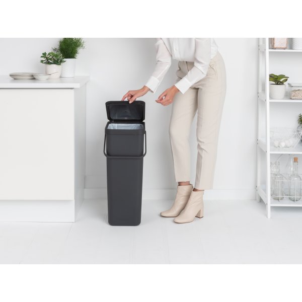 Brabantia Sort&Go avfallshink | 40 liter | Grå