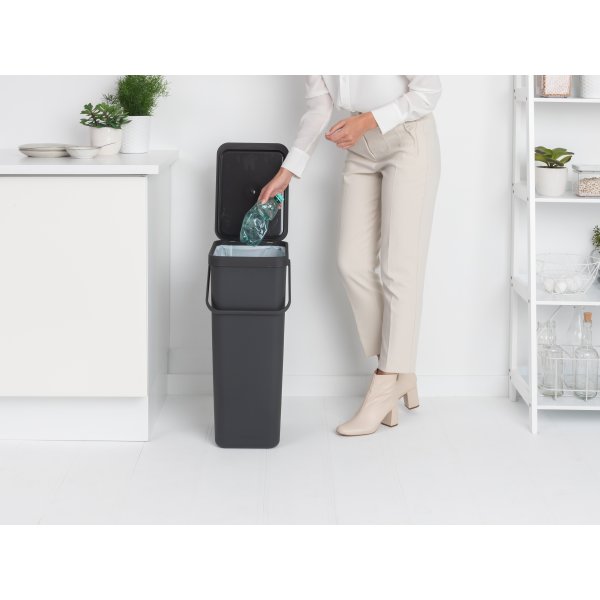 Brabantia Sort&Go avfallshink | 40 liter | Grå
