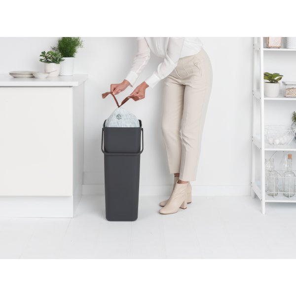 Brabantia Sort&Go avfallshink | 40 liter | Grå