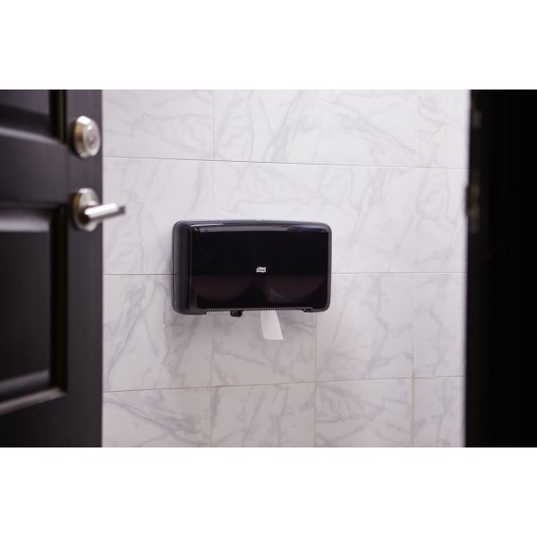 Tork T2 Twin Dispenser MiniJumbo Toiletpapir, Sort