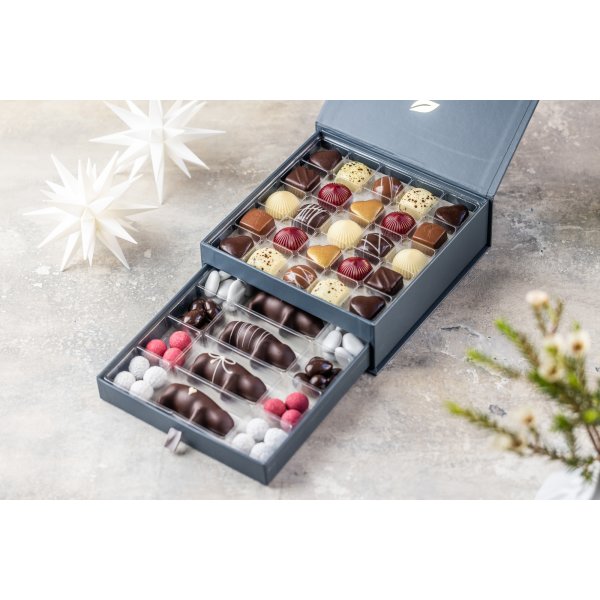 Xocolatl Christmas Selection Drawer Box, 435g
