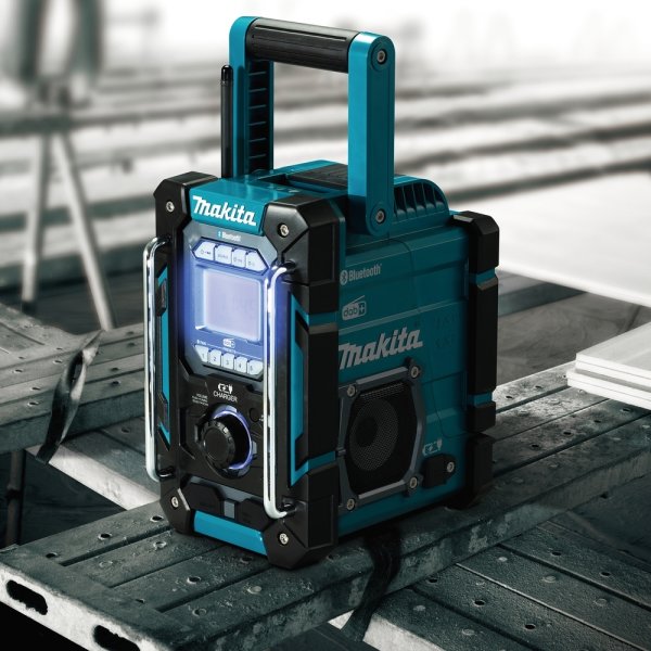 Makita Arbejdsradio m/bluetooth og DAB+, 10,8-18V
