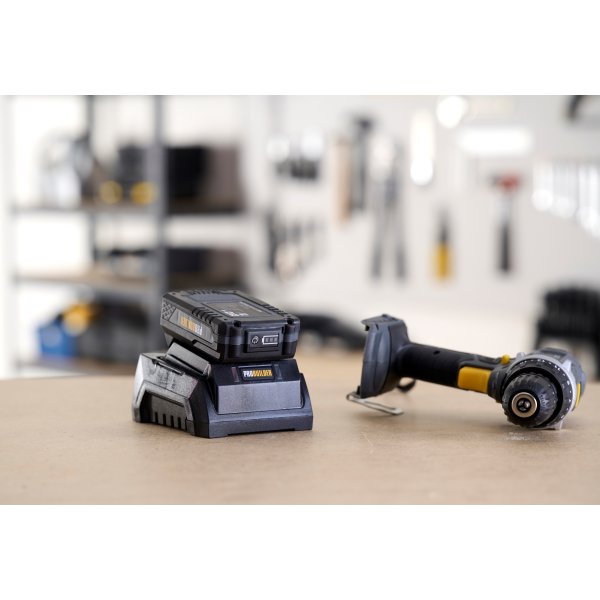 Probuilder Oplader 18V