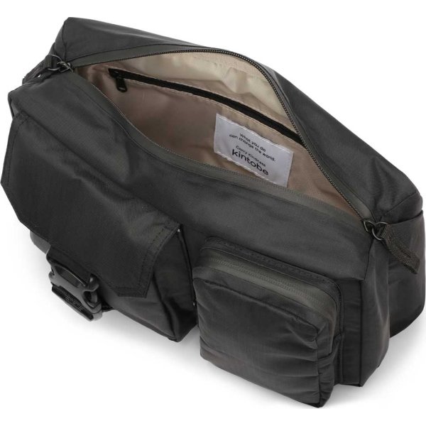 Kintobe Luca, Jet Black