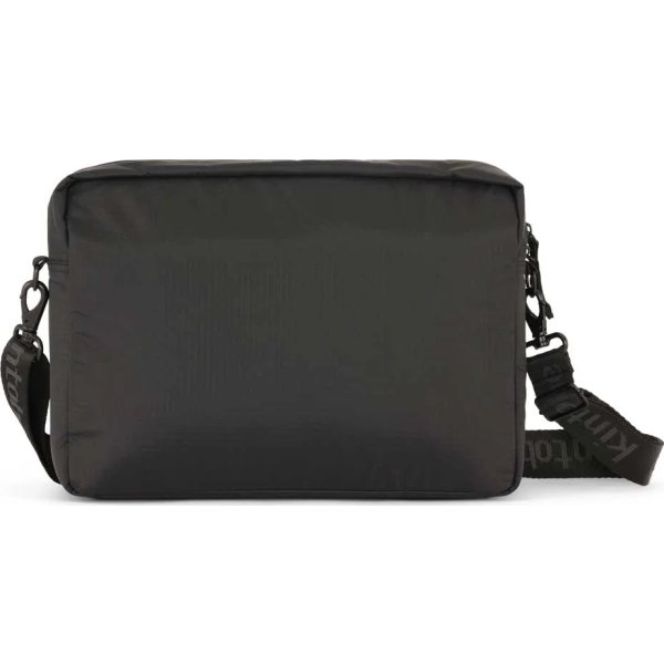 Kintobe Leo, Jet black