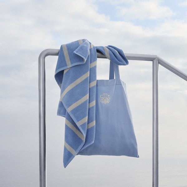 Georg Jensen Damask Sea Badelagner 100x150 cerulea