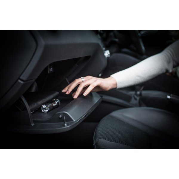 Energizer LED metal lommelygte, 3xAAA, 50lm