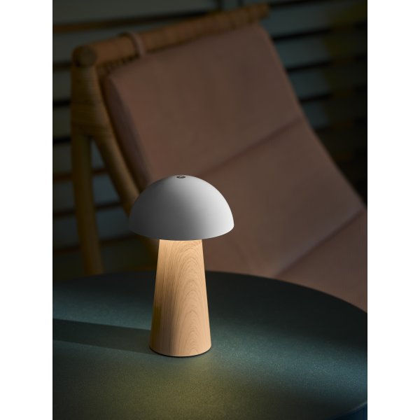 Kreafunk Bello Bærbar Lampe, lyst træ
