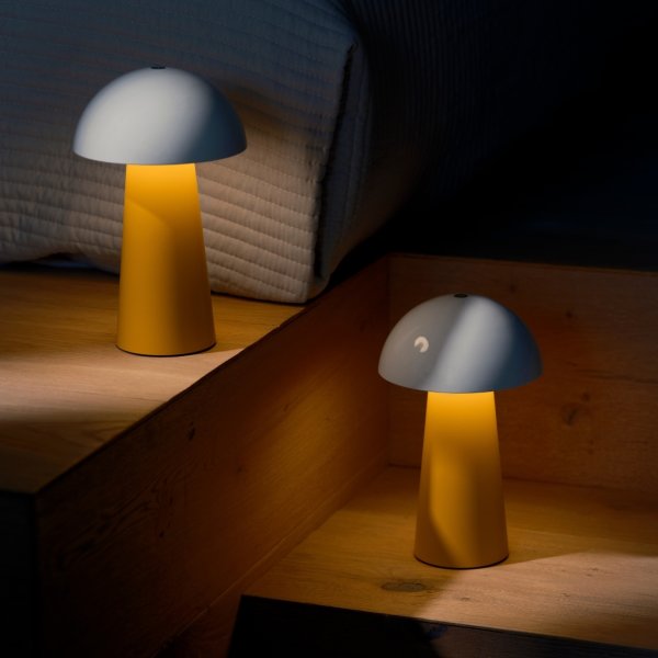 Kreafunk Bello Bærbar Lampe, varm gul