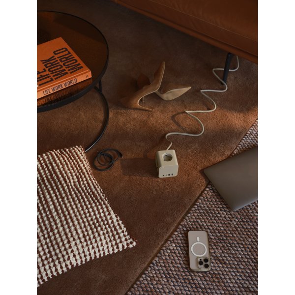 Kreafunk Ambie Wired Strømstation, ivory sand