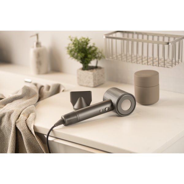 by Gaard Hårtørrer Brushless Føn 105.000 RPM