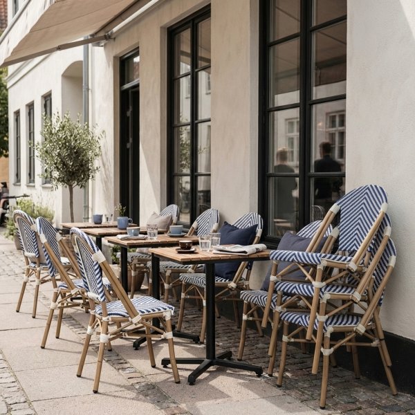 Cannes Havestol, flet/alu, UV, stabelbar, blå