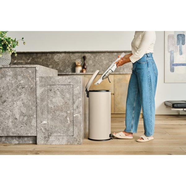 Nilfisk Spot ledningsfri håndstøvsuger, hvid