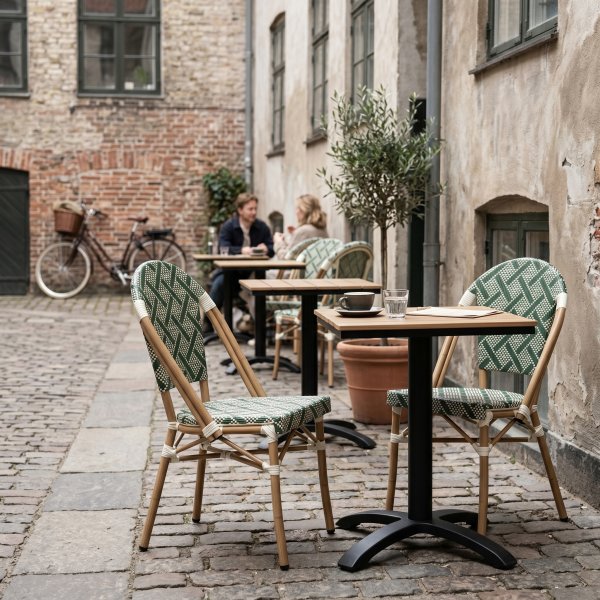 Cannes Havestol, flet/alu, UV, stabelbar, grøn