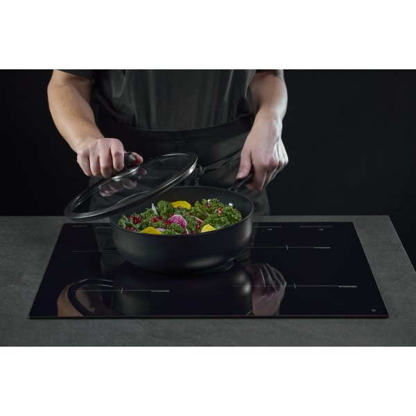 Scanpan Pro SB+ Dyb sauterpande med glaslåg, 26 cm