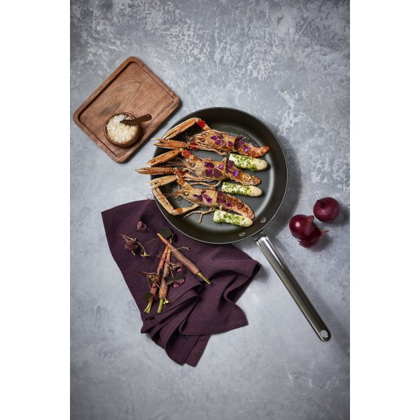 Scanpan Black Iron Stegepande, 26 cm.