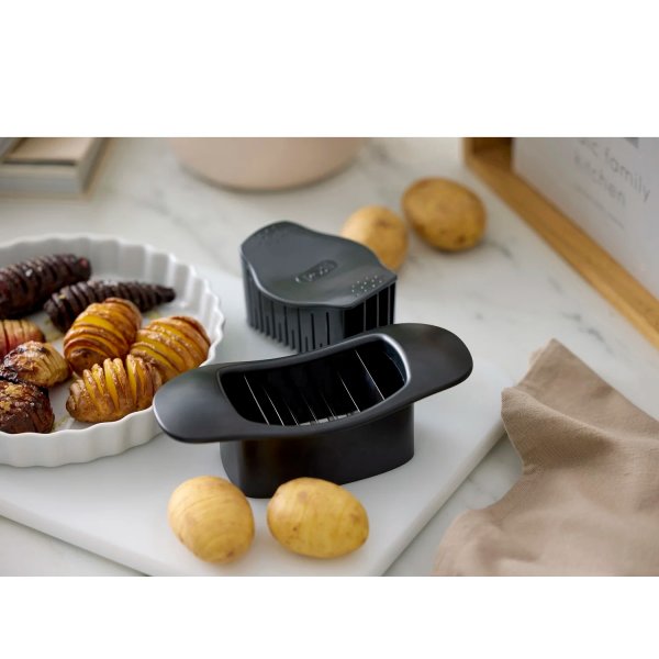 Rosti Classic Hasselback-skærer, sort