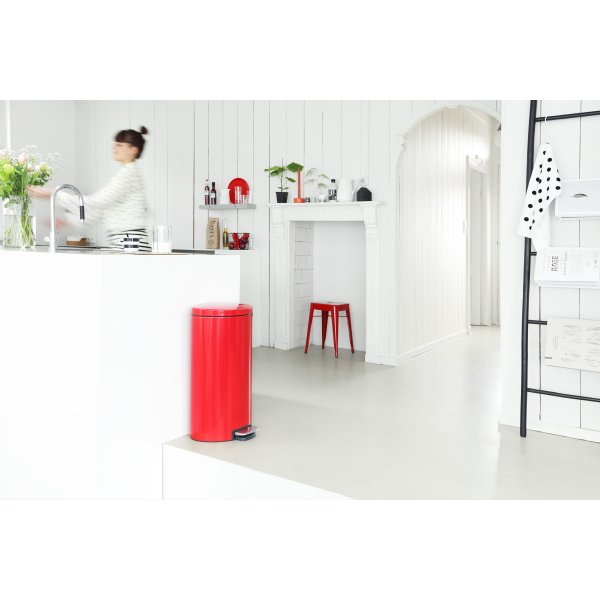 Brabantia Flatback Pedalspand 30 liter, rød