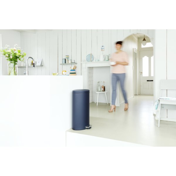 Brabantia Flatback Pedalspand 30 liter, blå