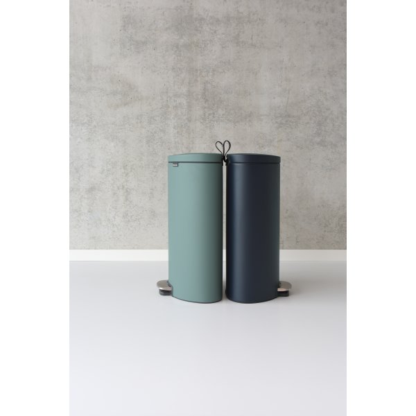 Brabantia Flatback Pedalspand 30 liter, blå