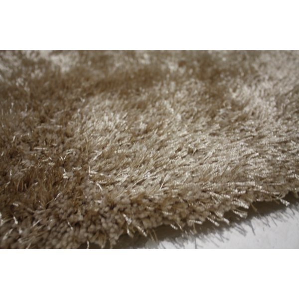 Easy beige langhåret luv tæppe 160x230 cm.