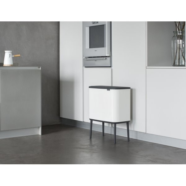 Brabantia BO Touch Bin 36 L, white