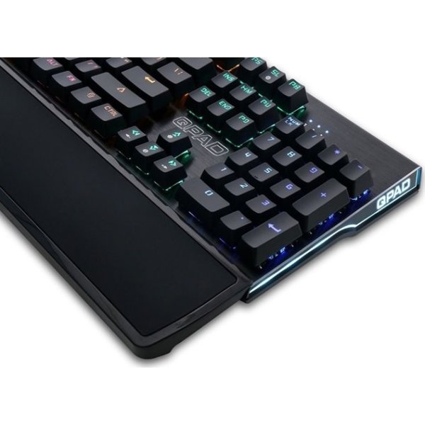 QPAD MK-30 mekanisk gaming tastatur