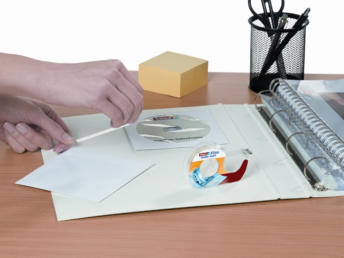 tesa Dobbeltklæbende tape inkl. dispenser