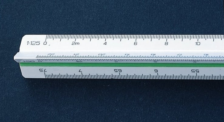 Linex 318 Trekantet målestok | 30 cm