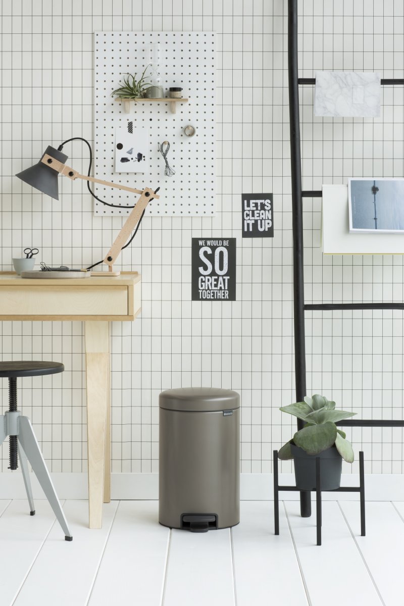 Brabantia NewIcon Pedalspand | 12 L | Platin
