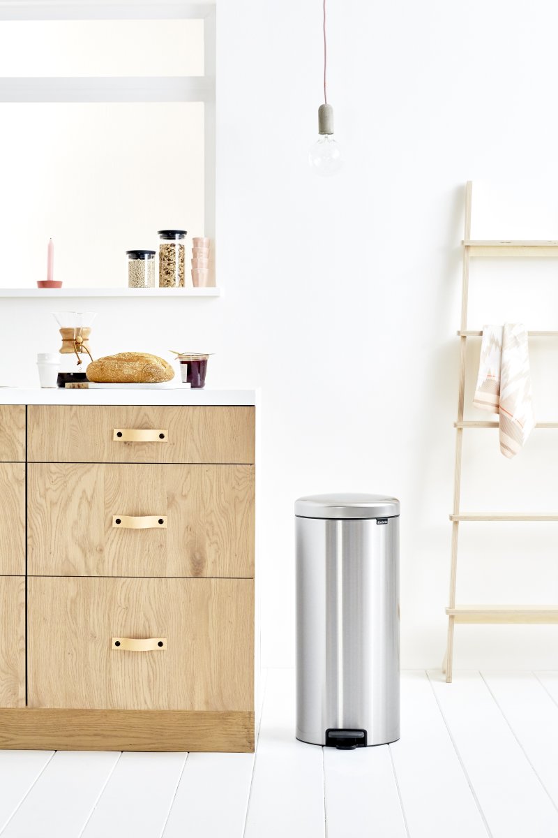 Brabantia NewIcon Pedalspand | 30 L | Mat stål