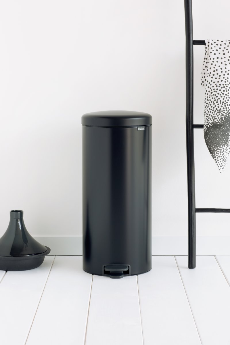 Brabantia NewIcon Pedalspand | 30 L | Mat sort