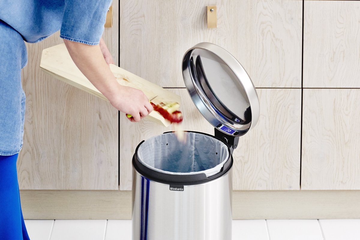 Brabantia NewIcon Pedalspand | 20 L | Mat sort