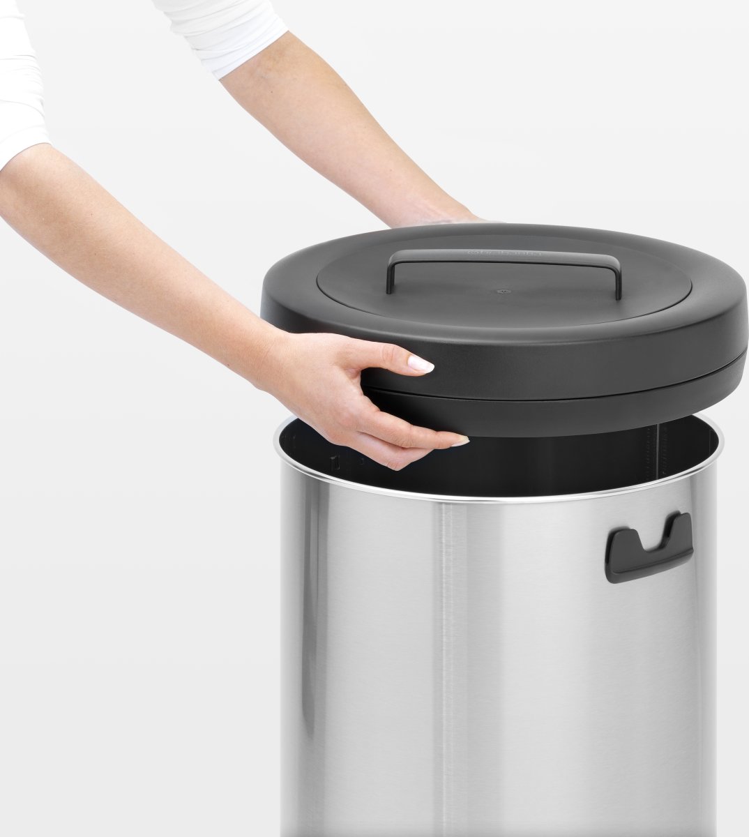Brabantia Big Bin 60 L i hvid køb online hos Lomax nu Lomax A/S