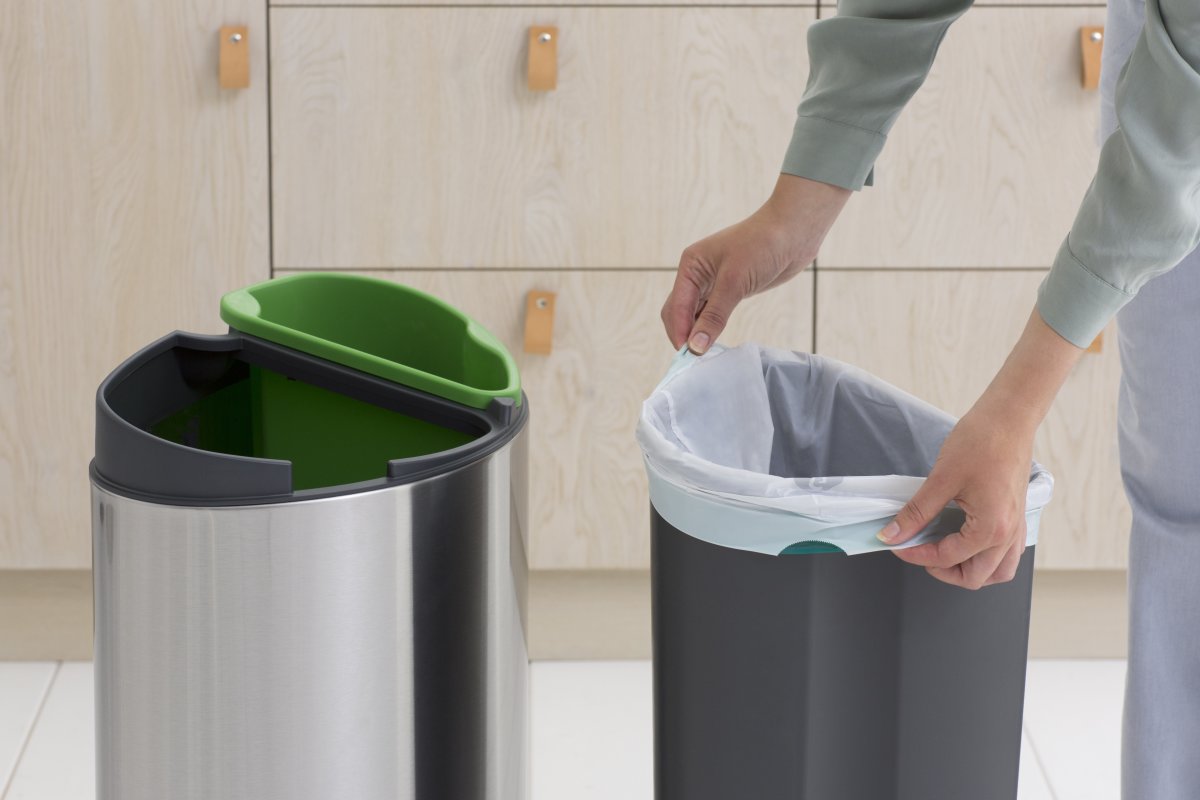 Brabantia Touch Bin | 10 + 23 L | Mat stål