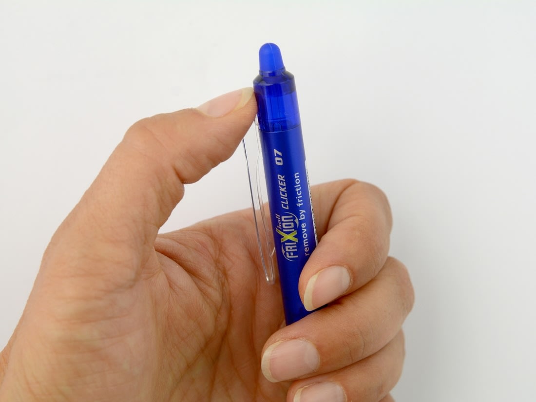 Pilot Frixion Clicker kuglepen, 0,7 mm, lyseblå