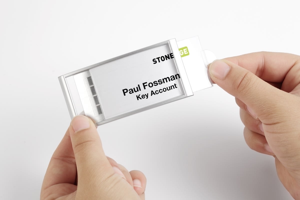 Durable Navneskilt m. magnet | 30x65 mm | 10 stk.