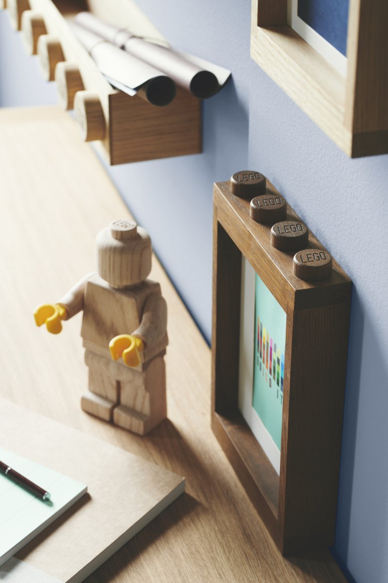 LEGO 1x4 Wooden picture frame mørk eg