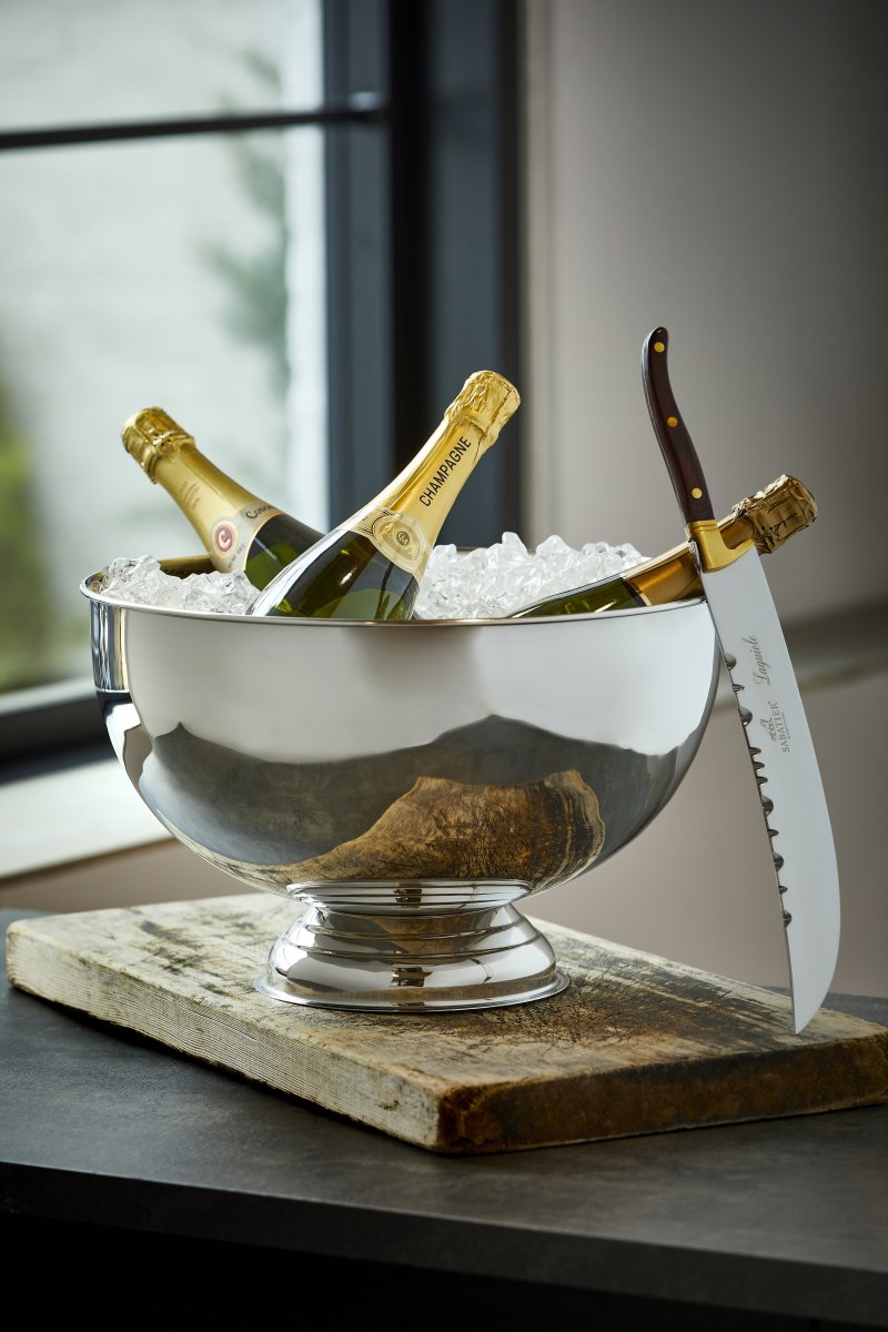 Bastian Champagnebowle med Laguiole sabel