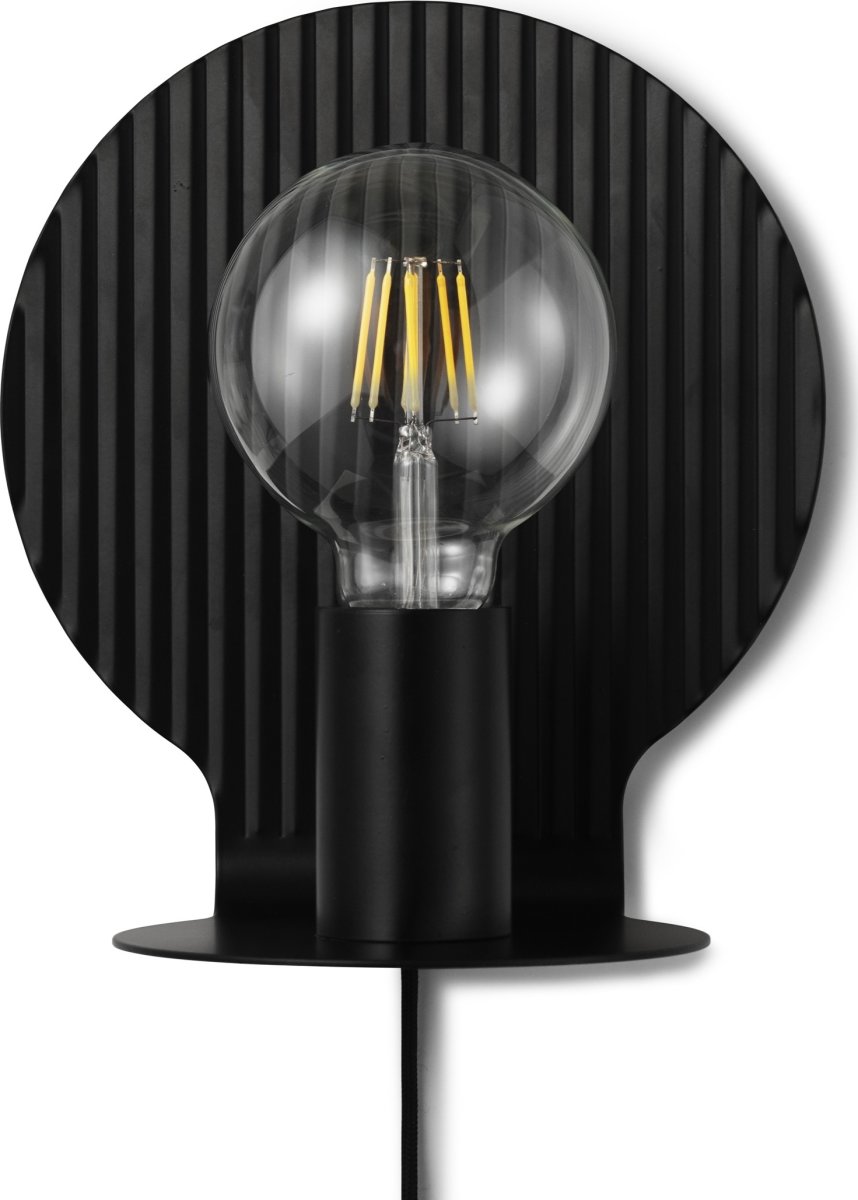 Normann Copenhagen Plate væglampe, sort